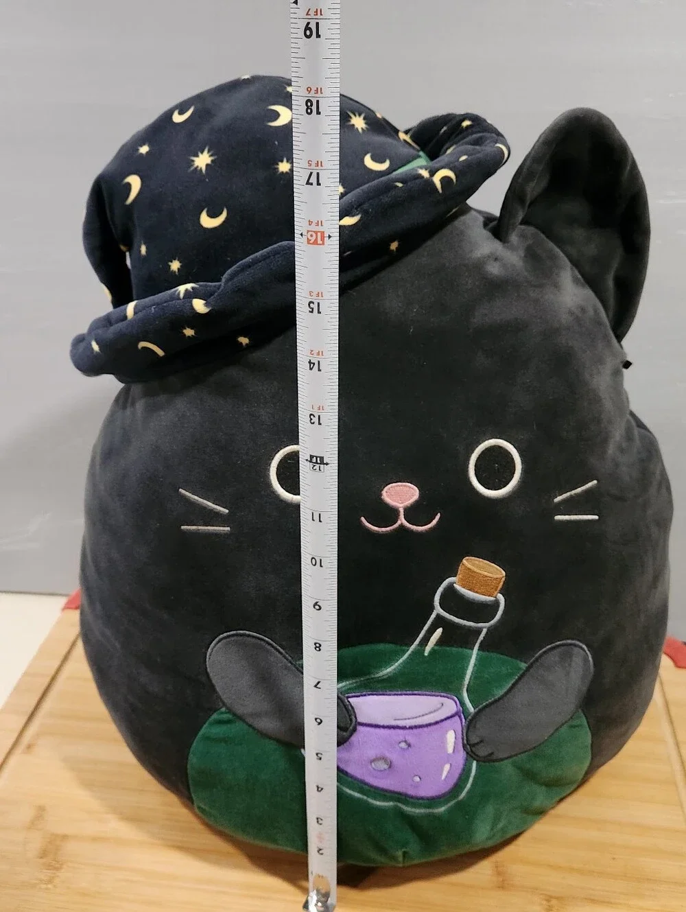 Squishmallows Cleo Black Cat Witch Potion 16